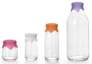 手作りジャムや調味料入れに! 牛乳びん型シリコーンキャップの詰め替え容器が登場