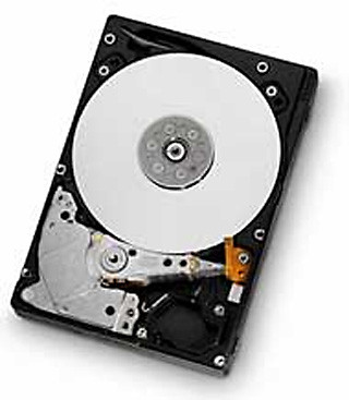 HGST、容量1.2TBで10,000回転のエンタープライズ向け2.5インチHDD