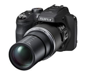 富士フイルム、焦点距離24～1,200mmの50倍ズームカメラ「FinePix SL1000」