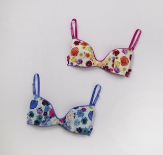 全20色のノンワイヤーブラジャー「FUN FUN WEEK」を発売 - ウンナナクール