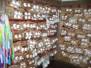 いろんな“おっぱい”を奉納!　女性の乳房を守る神社が岡山県にある