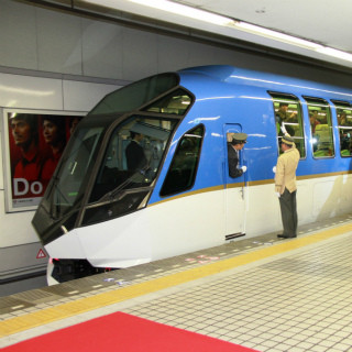 近鉄「しまかぜ」デビュー! 新型車両50000系で大阪&名古屋から伊勢志摩へ