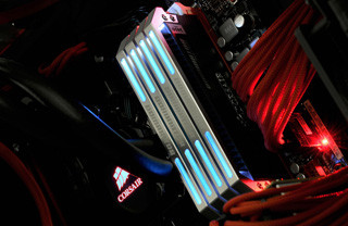 CORSAIR、ハイエンドメモリ"DOMINATOR PLATINUM"専用アップグレードキット