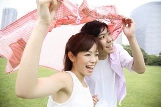 東京都・神楽坂で"大人彼氏×ヤング彼女"希望者のための街コン開催