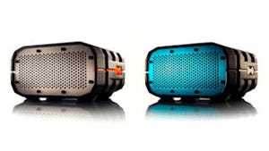 モダニティ、屋外使用に最適なIPX5防水のBRAVEN製Bluetoothスピーカー