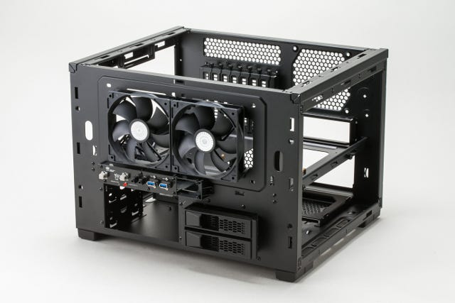 どこからでも手が入る! メンテナンス性の高さが魅力な巨大キューブケース - Cooler Master「HAF XB」 | マイナビニュース