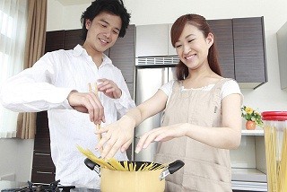 要らなかった結婚相手の条件 -「容姿の良さ」多数、夫「どうせ劣化する」