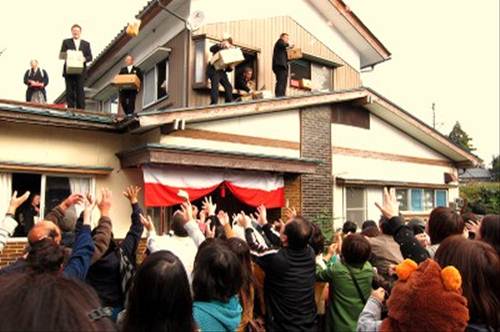 愛知県名古屋の上を行く 福井県に根強く伝わるド派手結婚式とは マイナビニュース