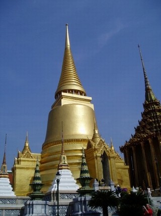 タイのサラリーマンって日本とどう違うの?