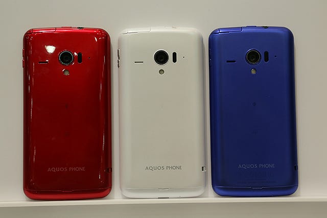HOT大人気即落/即発!!超美品 SH-06E AQUOS PHONE ZETA ホワイト Android