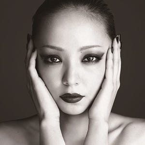 安室奈美恵、最新アルバムは"見ざる言わざる聞かざる" - 全国ツアーも開催