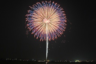 埼玉県熊谷市で「あついぞ! 熊谷 熊谷花火大会」開催 -1万発を打ち上げ