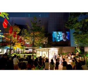 東京都・表参道の屋外テラスで、海外ドラマとビールを楽しむイベント開催