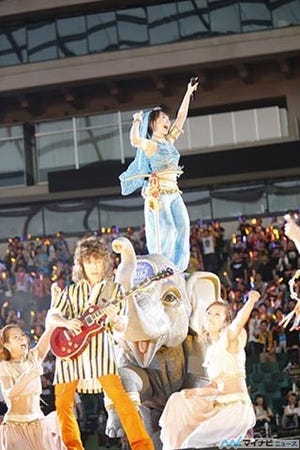 シークレットゲストにT.M.Revolution 西川貴教も登場! 「NANA MIZUKI LIVE CIRCUS 2013」西武ドーム公演(2日目)