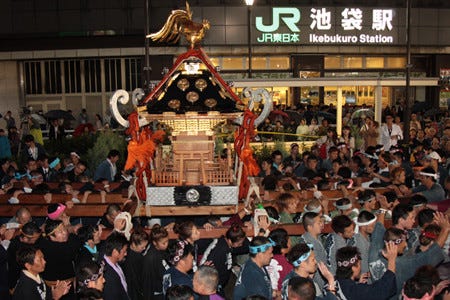 東京都 池袋で恒例の ふくろ祭り 開催 神輿や踊り よさこいも マイナビニュース