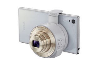 ソニー、10倍ズームのレンズ型カメラ「サイバーショット QX10」を国内発売