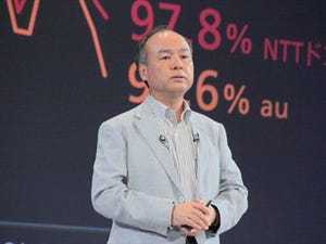 ソフトバンク孫代表「ネットワークやサービスの優劣を競争していく時代に」 - 新機種発表会で方向示す