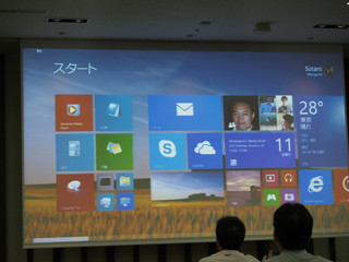 「Windows 8.1」にアップグレードするとデバイスの使い勝手はどう変わるのか? - マイクロソフトが説明