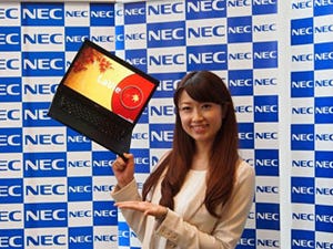 「PC+時代に投入する新しいPC」 - NECの秋冬モデル発表会、世界最軽量ノートPCや3波5チューナーの一体型PCが登場