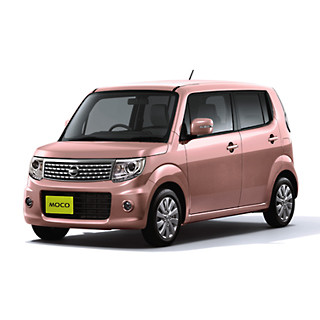 日産、軽乗用車「モコ」に女性向けの「ドルチェ」シリーズを追加設定