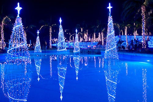 沖縄県で日本一早いクリスマス 1日間にわたるイルミネーションイベント マイナビニュース