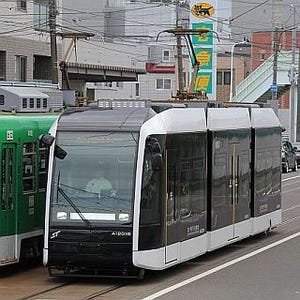 北海道・札幌市交通局、地下鉄・路面電車での「携帯電話オフエリア」縮小