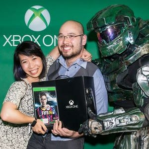 NUIを具現化する「Xbox One」がついに欧米で発売 - 阿久津良和のWindows Weekly Report
