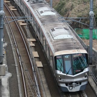 つくばエクスプレス、大みそかに最終列車の繰下げを実施 - 臨時列車も運転