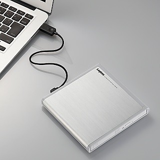 ロジテック、付属ソフトが選べるポータブルDVDスーパーマルチ