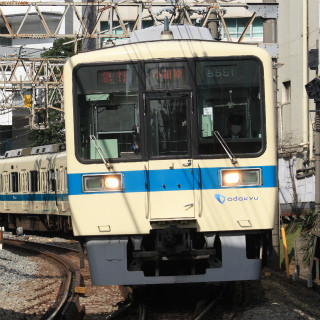 小田急電鉄・箱根登山鉄道など小田急グループ各社が駅ナンバリング導入