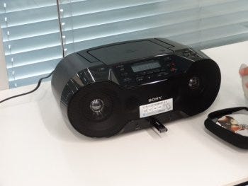 ソニー スマホとのbluetooth接続に対応する多機能なcdラジオ マイナビニュース