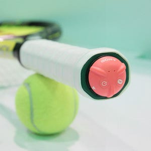 ソニーがテニスのショットをすぐに分析できる「Smart Tennis Sensor」開発 - その機能とは?