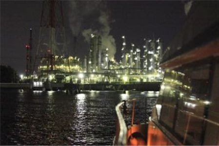 千葉県袖ヶ浦市湾岸の工場夜景を巡る スーパー工場夜景クルーズ を開催 マイナビニュース
