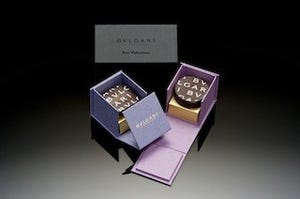 ブルガリ、和紙のボックスに収めた"チョコレート・ジェムズ(宝石)"を発売