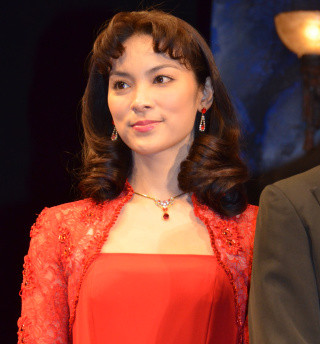 秋元才加、三谷幸喜作品に参加し「"新進女優"として躍進したい」