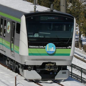 JR横浜線の新型車両E233系デビュー! 雪の中を快走 - 出発セレモニーは中止