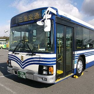 三重県・三重交通70周年記念、1950年代の車体塗装を復刻! 津市を中心に運行 | マイナビニュース