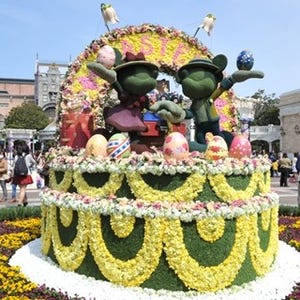 春の東京ディズニーシー、草花で作ったミッキーやダッフィーたちが出現!