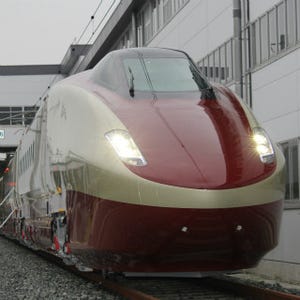 九州新幹線のフリーゲージトレイン公開、山陽新幹線に乗り入れる可能性は?