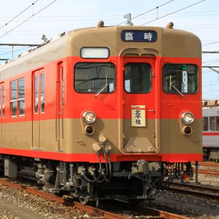 東武東上線に特別編成列車 - リバイバルカラー車両2編成連結、1日限り運行