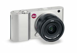 ライカ、APS-CセンサーやWi-Fi機能を搭載するミラーレスカメラ「ライカ T」