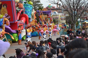 東京ディズニーランドの混雑回避方法を500人にアンケート その極意とは マイナビニュース