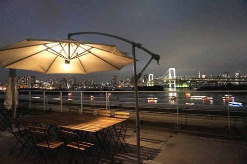 東京都 お台場に 海や夜景を眺めながらbbqが楽しめるカフェがオープン マイナビニュース