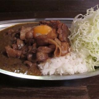 東京都・銀座の「スタミナごっつカレー」がコスパ良すぎて仰天!