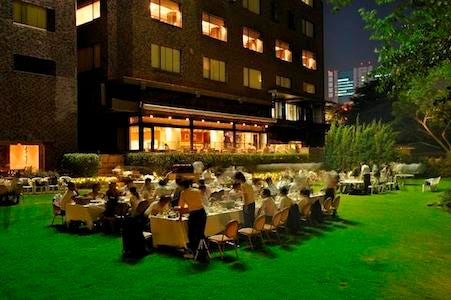 東京都 品川のホテルに ビールとバーベキューを楽しむ ガーデン 登場 マイナビニュース