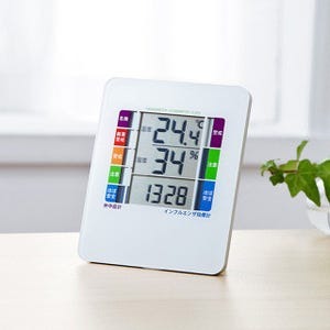 サンワ、熱中症とインフルエンザ危険度を表示する室内用デジタル温湿度計