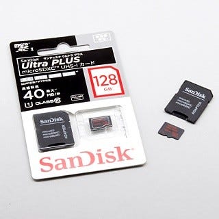 世界最大、128GBのmicroSDXCカード - 「サンディスク ウルトラ プラス