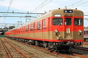 東武鉄道 クレヨンしんちゃん とタイアップ 臨時列車が走る特別ツアーも マイナビニュース