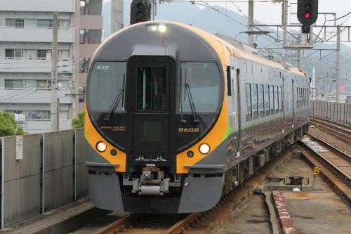 Jr四国8600系 新型特急電車6 23デビュー 試乗会 展示会も開催 写真61枚 マイナビニュース