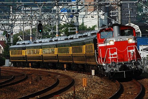 JR西日本、湖西線開通40周年行事で「サロンカーなにわ」の記念列車を